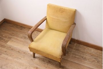 和製アンティーク　黄色いファブリックがレトロな1人掛けソファ(アームチェア、1Pソファ)(R-048588)