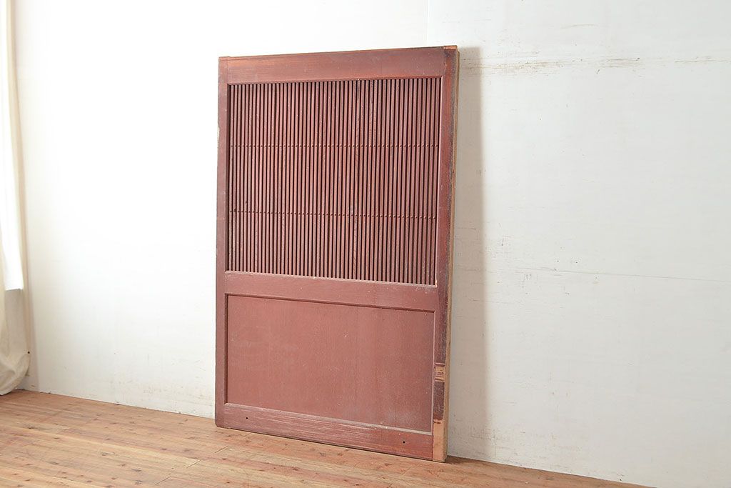 アンティーク建具　昭和初期　整然と並ぶ格子が上品な檜(ヒノキ)材製の格子蔵戸1枚　(R-048590)