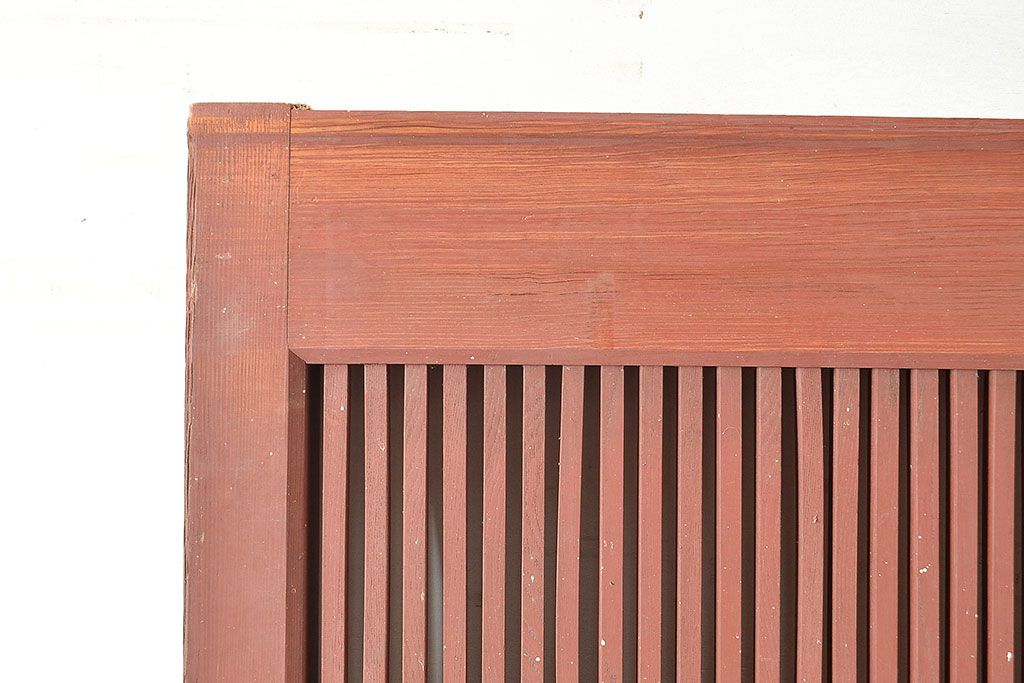 アンティーク建具　昭和初期　整然と並ぶ格子が上品な檜(ヒノキ)材製の格子蔵戸1枚　(R-048590)