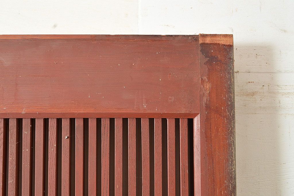 アンティーク建具　昭和初期　整然と並ぶ格子が上品な檜(ヒノキ)材製の格子蔵戸1枚　(R-048590)
