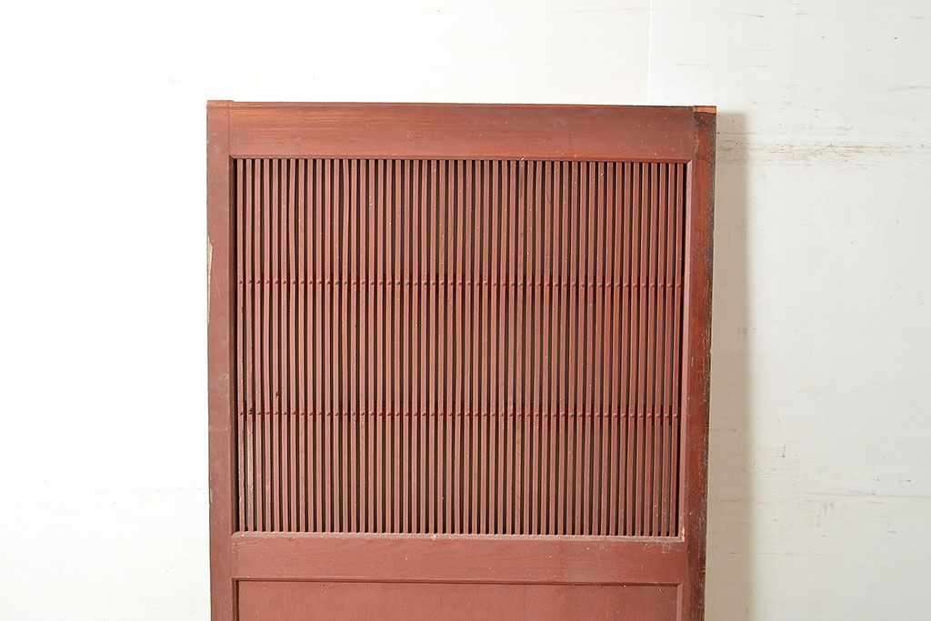 アンティーク建具　昭和初期　整然と並ぶ格子が上品な檜(ヒノキ)材製の格子蔵戸1枚　(R-048590)