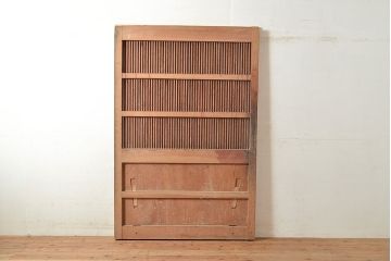 アンティーク建具　昭和初期　整然と並ぶ格子が上品な檜(ヒノキ)材製の格子蔵戸1枚　(R-048590)