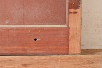 アンティーク建具　整然と並ぶ格子が上品なヒノキ材製の格子蔵戸(玄関戸、引き戸、建具)(R-048590)