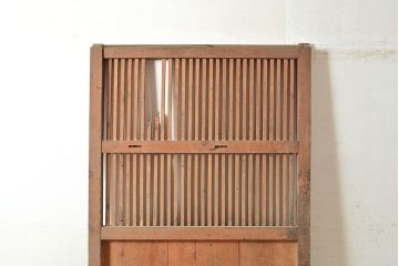 アンティーク建具　長い歳月を経た味わい深さが魅力のヒノキ材製蔵戸(玄関戸、引き戸、建具)(R-048591)