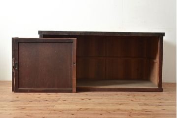 和製アンティーク　前面ヒノキ材　明治・大正期の水屋箪笥ローボード(収納箪笥、収納棚、戸棚)(R-048592)