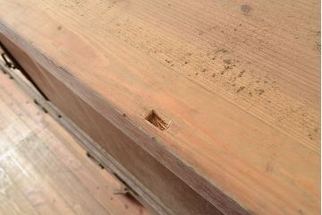 和製アンティーク　前面ヒノキ材　明治・大正期の水屋箪笥ローボード(収納箪笥、収納棚、戸棚)(R-048593)