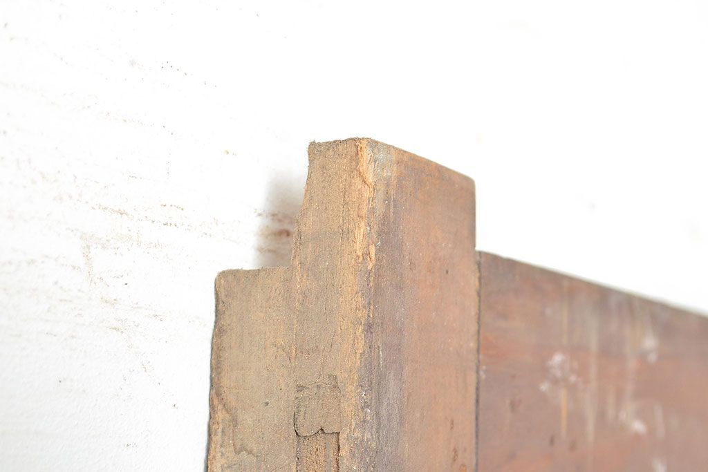 アンティーク建具　明治～大正期　シンプルな佇まいで取り入れやすい檜(ヒノキ)材の格子戸1枚　(R-048595)