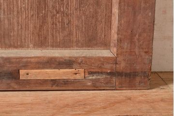 アンティーク建具　ケヤキ材・ヒノキ材・松材　木の味わいを存分に楽しめる蔵戸(玄関戸、引き戸、建具)(R-048597)