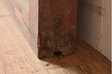 アンティーク建具　ケヤキ材・ヒノキ材・松材　木の味わいを存分に楽しめる蔵戸(玄関戸、引き戸、建具)(R-048597)