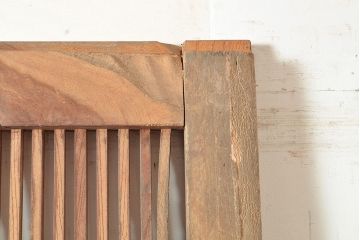 アンティーク建具　明治期　重厚な和の雰囲気を演出する総ケヤキ材製の蔵戸1枚　(R-048601)