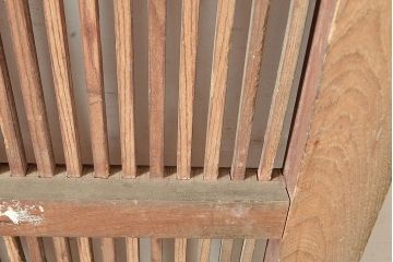 アンティーク建具　明治期　重厚な和の雰囲気を演出する総ケヤキ材製の蔵戸1枚　(R-048601)