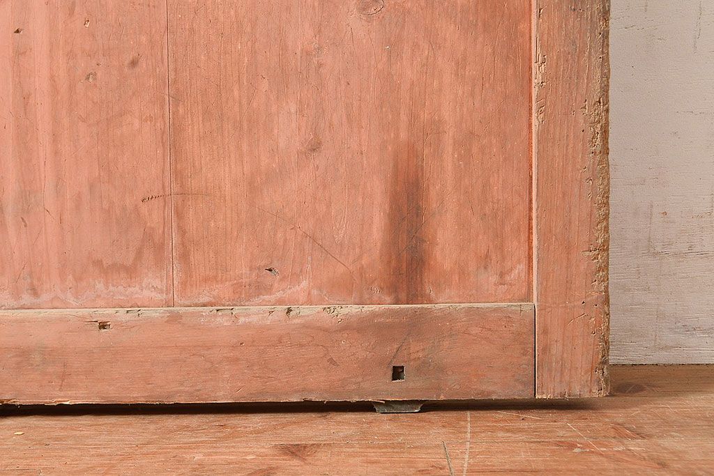 アンティーク建具　和の情緒漂う空間づくりにぴったりのヒノキ材製の蔵戸(引き戸、玄関戸)(R-048602)