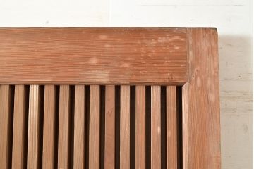 アンティーク建具　粋な和の雰囲気を盛り上げるヒノキ材製の蔵戸(引き戸、玄関戸)(R-048603)