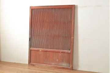 アンティーク建具　赤みがかった色味が印象的なヒノキ材製の蔵戸(引き戸、玄関戸)(R-048604)