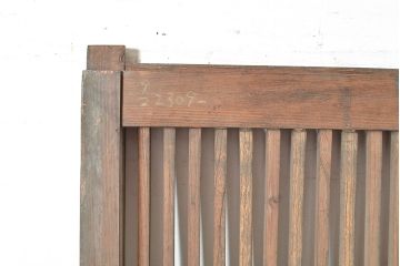 アンティーク建具　明治～大正期　ヒノキ材・ケヤキ材　古民家スタイルにおすすめの格子蔵戸1枚　(R-048605)
