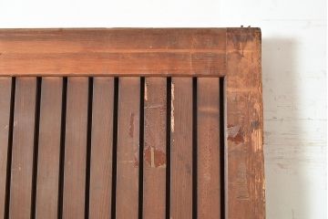 アンティーク建具　ヒノキ材　どっしりとした佇まいが風格漂う格子蔵戸(引き戸、玄関戸)(R-048606)