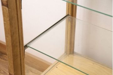 ヴィンテージ家具　ナラ材　素朴な風合いが魅力のレトロなガラスケース(ショーケース、陳列棚、店舗什器、ビンテージ)(R-048618)