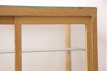 ヴィンテージ家具　ナラ材　素朴な風合いが魅力のレトロなガラスケース(ショーケース、陳列棚、店舗什器、ビンテージ)(R-048618)