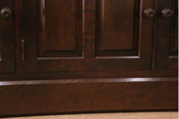 中古　北海道民芸家具　高級感と気品を兼ね備えたブックケース(本箱、キャビネット、飾り棚、食器棚)(R-048619)