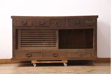 和製アンティーク　飛騨(岐阜)産　ヒノキ材　明治・大正期の重ね戸棚・下段(サイドボード、収納棚)(R-048627)