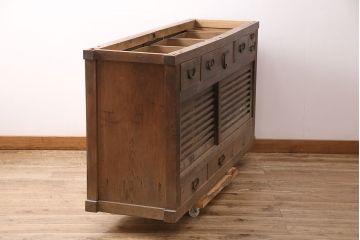 和製アンティーク　飛騨(岐阜)産　ヒノキ材　明治・大正期の重ね戸棚・下段(サイドボード、収納棚)(R-048627)