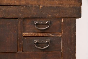 和製アンティーク　飛騨(岐阜)産　ヒノキ材　明治・大正期の重ね戸棚・下段(サイドボード、収納棚)(R-048627)