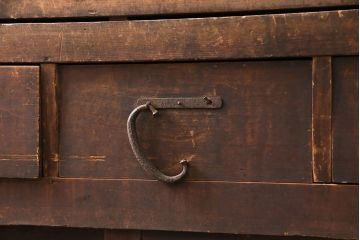 和製アンティーク　飛騨(岐阜)産　ヒノキ材　明治・大正期の重ね戸棚・下段(サイドボード、収納棚)(R-048627)