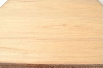 和製アンティーク　総桐材　梅の意匠が魅力の布団箪笥・下段(収納箪笥、桐箪笥、和箪笥、桐たんす)(R-048643)