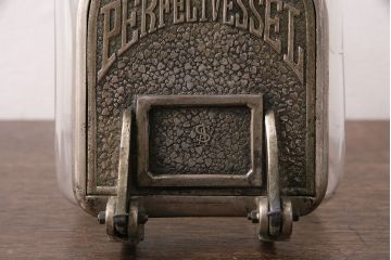 アンティーク雑貨　戦前　PERFECTVESSEL　雑貨屋さんのようなお洒落なディスプレイが叶うたばこ瓶(ガラス瓶、ガラスビン、タバコ瓶)(R-048659)