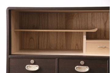中古　シックな佇まいが魅力!上質な和の空間を演出する加茂総桐箪笥(定価約100万円)(総桐たんす、和タンス、引き出し、衣装箪笥)(R-048662)