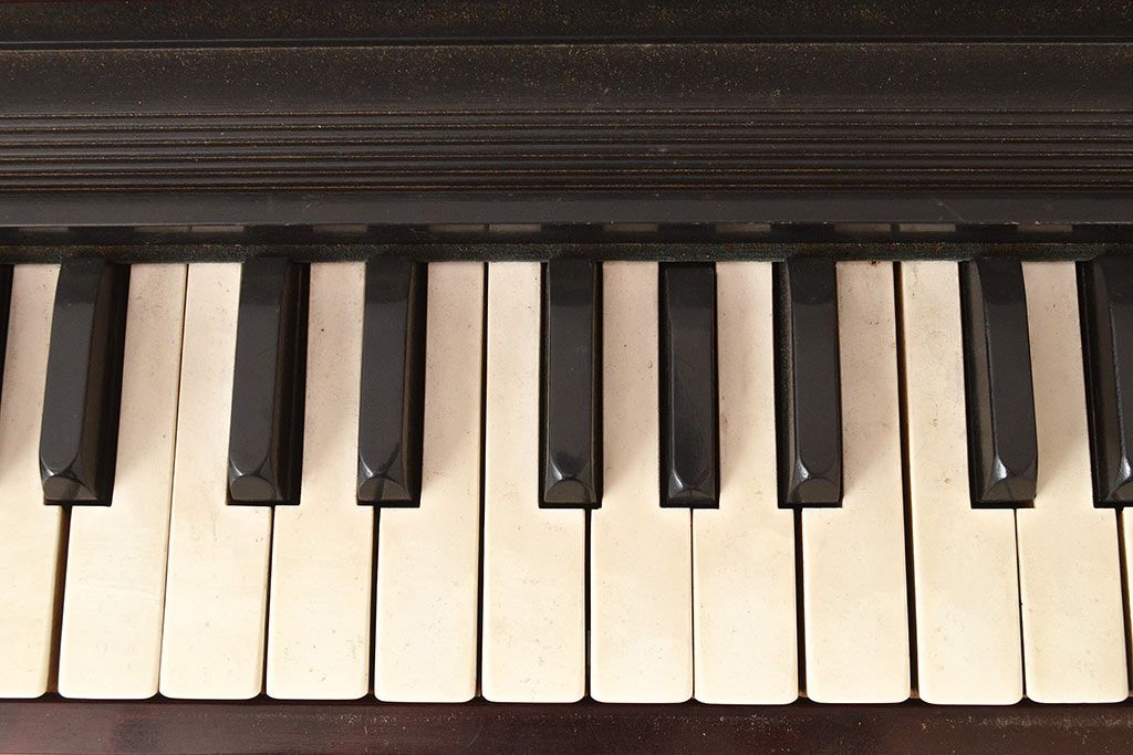 【送料込み】アンティークオルガン　ダークブラウン 送料込み】アンティークオルガン ダークブラウン 送料込み