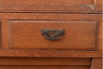 和製アンティーク　昭和中期　前面・主要部ナラ材　重ね戸棚(収納棚、食器棚、キャビネット)(R-048671)