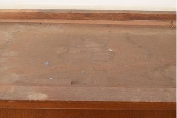 和製アンティーク　昭和中期　前面・主要部ナラ材　サイドボード(収納棚、戸棚、キャビネット)(R-048672)