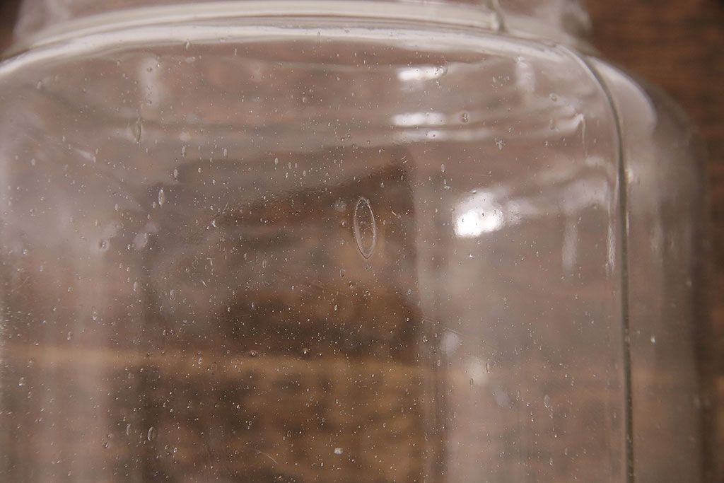 レトロ雑貨　駄菓子屋さんにあるような昔懐かしいガラス瓶(ガラスビン)(R-048678)