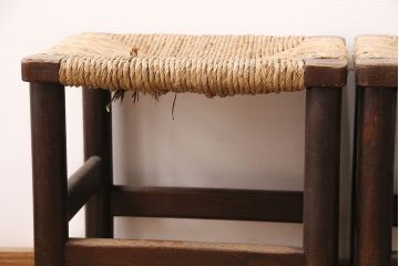 ヴィンテージ家具　松本民芸家具　初期モデル　ラッシ座面がおしゃれなスツール2脚セット(チェア、椅子、ビンテージ)(R-048681)