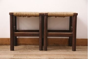 ヴィンテージ家具　松本民芸家具　初期モデル　ラッシ座面がおしゃれなスツール2脚セット(チェア、椅子、ビンテージ、バラ売り可能)(R-048685)