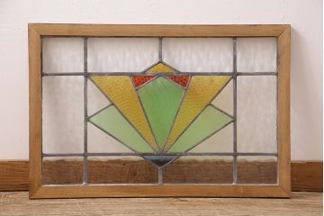 【簡易リペア限定品】イギリスアンティーク　おしゃれなステンドグラス入り!お部屋のアクセントになるフィックス窓(明り取り、明かり取り、はめ殺し窓、英国、建具)(R-048704)