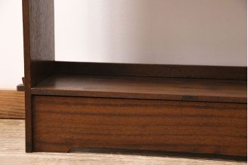 和製アンティーク　レトロな雰囲気づくりにぴったりな楔(くさび)式本棚(オープンラック、シェルフ)(R-048706)