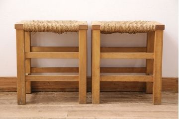 ヴィンテージ　松本民芸家具　初期モデル　ラッシ座面がおしゃれ!素朴な木肌が味わい深いスツール2脚セット(チェア、椅子、ビンテージ)(R-048715)