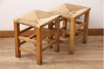 【簡易リペア限定品】ヴィンテージ　松本民芸家具　初期モデル　ラッシ座面がおしゃれ!素朴な木肌が味わい深いスツール2脚セット(チェア、椅子、イス、ビンテージ、バラ売り可能)(R-048716)