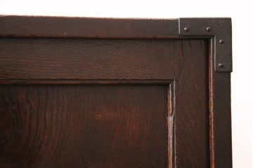 和製アンティーク 品のある佇まいが魅力的なケヤキ材製の帳場箪笥(時代箪笥、整理箪笥)(R-048722)