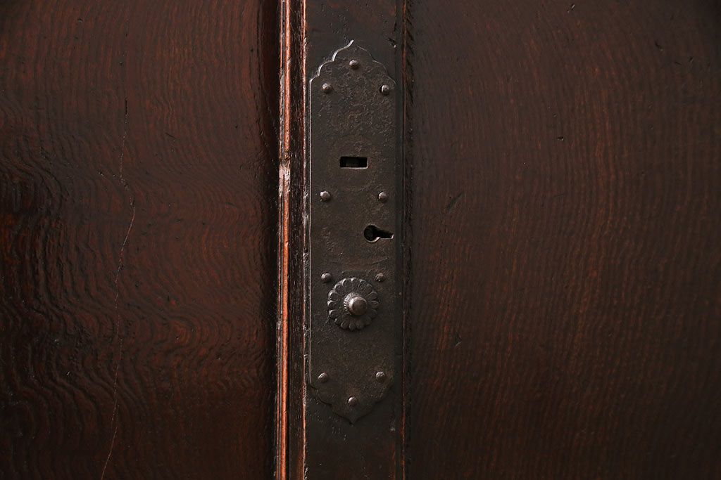 和製アンティーク 品のある佇まいが魅力的なケヤキ材製の帳場箪笥(時代箪笥、整理箪笥)(R-048722)