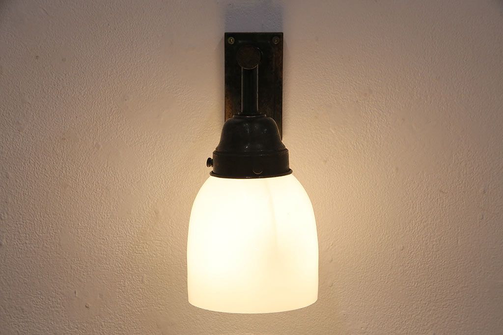 アンティーク照明　竹のデザインが和の趣を醸し出すウォールランプ(壁掛け照明、壁付け照明)(R-048725)