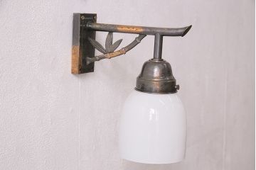 アンティーク照明　竹のデザインが和の趣を醸し出すウォールランプ(壁掛け照明、壁付け照明)(R-048725)