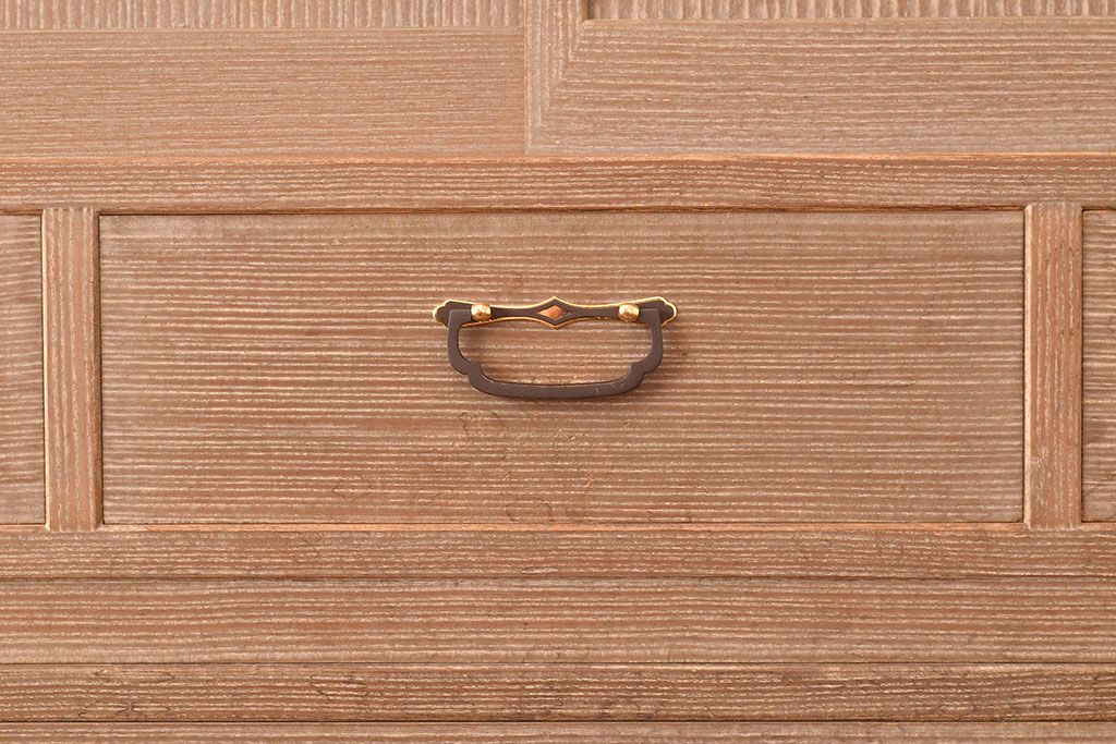 中古　上質な和を演出してくれる国産高級桐箪笥(定価約90万円)(和タンス、衣装箪笥、引き出し、桐たんす)(R-048733)