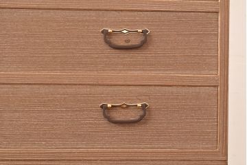 中古　上質な和を演出してくれる国産高級桐箪笥(定価約90万円)(和タンス、衣装箪笥、引き出し、桐たんす)(R-048733)