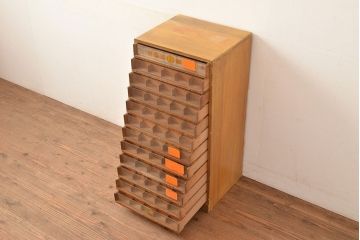 昭和レトロ　昔懐かしいミシン糸ケース(小物収納、小引き出し)(R-048735)