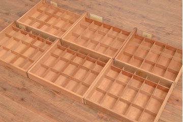 昭和レトロ　昔懐かしいミシン糸ケース(小物収納、小引き出し)(R-048735)