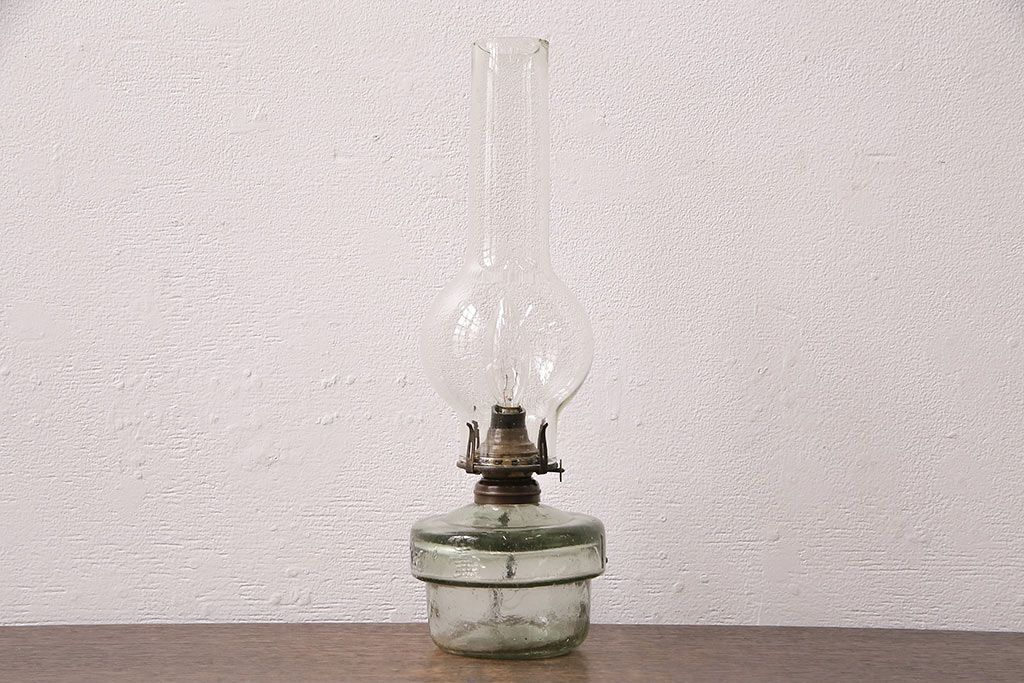 アンティーク照明　オイルランプリメイク　時を経たガラスの風合いが魅力のテーブルランプ(スタンドライト、卓上照明)(R-048752)