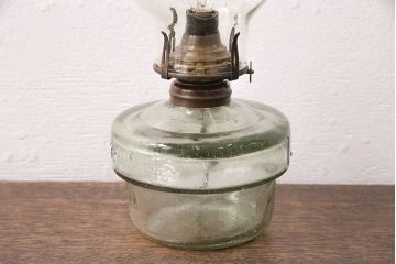 アンティーク照明　オイルランプリメイク　時を経たガラスの風合いが魅力のテーブルランプ(スタンドライト、卓上照明)(R-048752)